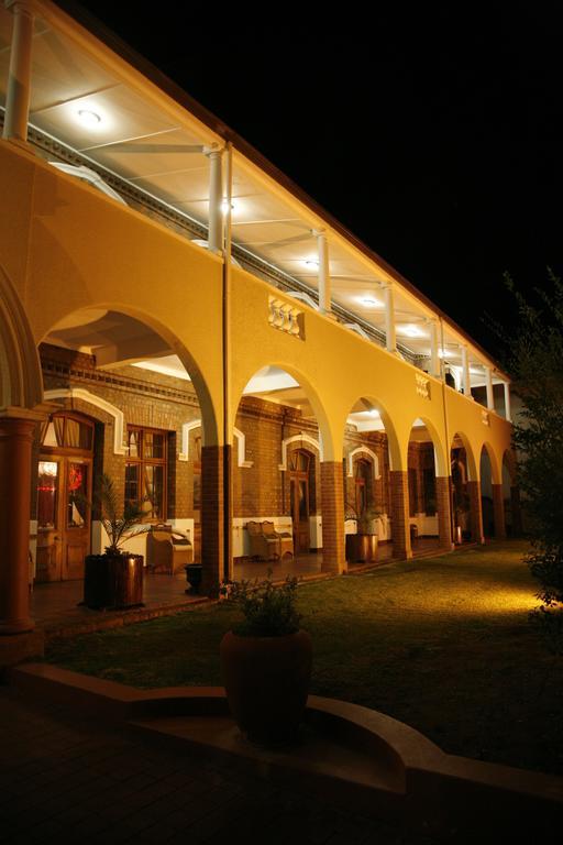 Kimberley Club Guesthouse Exterior photo