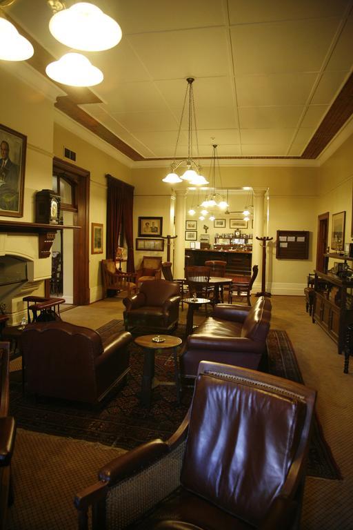 Kimberley Club Guesthouse Exterior photo